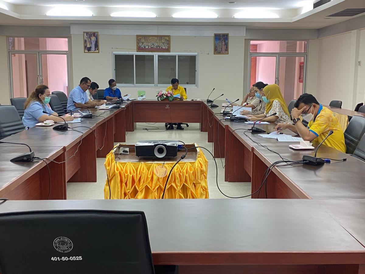 ประชุมคณะกรรมการติดตามและประเมินผลแผนพัฒนาอบต.อ่าวนาง ประจำปี 2565