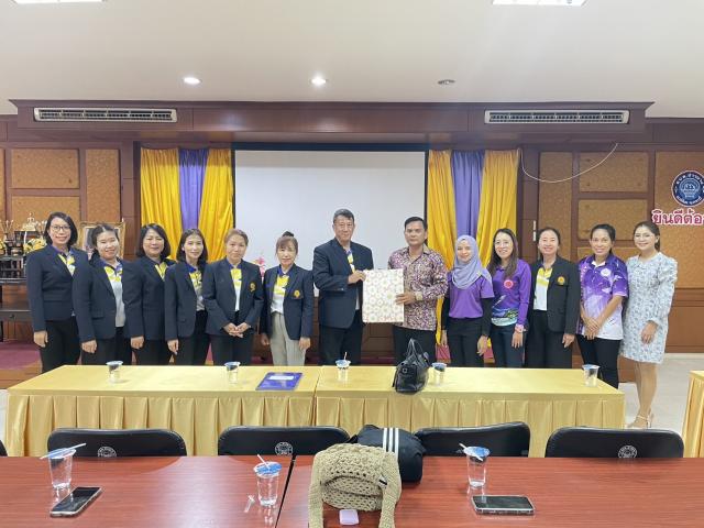 ต้อนรับคณะศึกษาดูงานจากโรงเรียนจักคำคณาทร