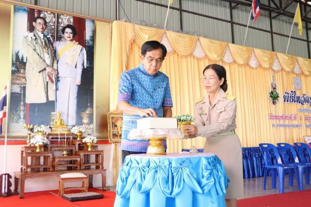 โรงเรียนอนุบาลอ่าวนาง จัดพิธีไหว้ครู ประจำปีการศึกษา 2567