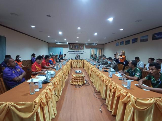 ประชุมทำความเข้าใจขั้นตอนการปฏิบัติและมีการซักซ้อมแผนช่วยเหลือผู้ประสบภัยทางทะเล(ซ้อมย่อย)
