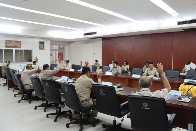 ประชุมสภาอบต.อ่าวนาง สมัยวิสามัญ สมัยที่ 1 ครั้งที่ 2 ประจำปี 2567