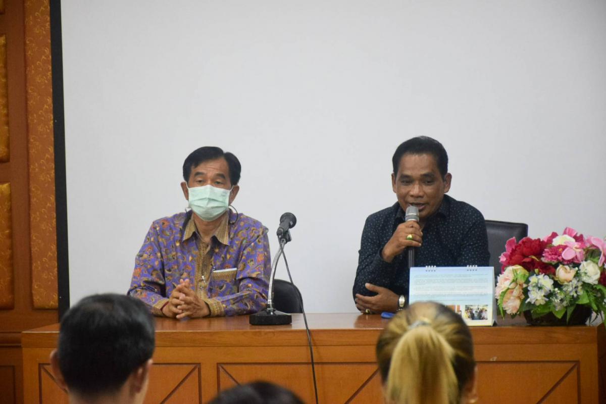 อบต.อ่าวนางร่วมกับจังหวัดกระบี่ พร้อมหน่วยงานที่เกี่ยวข้อง ประชุมหารือร่วมกับผู้ประกอบการในพื้นที่ตำบลอ่าวนาง