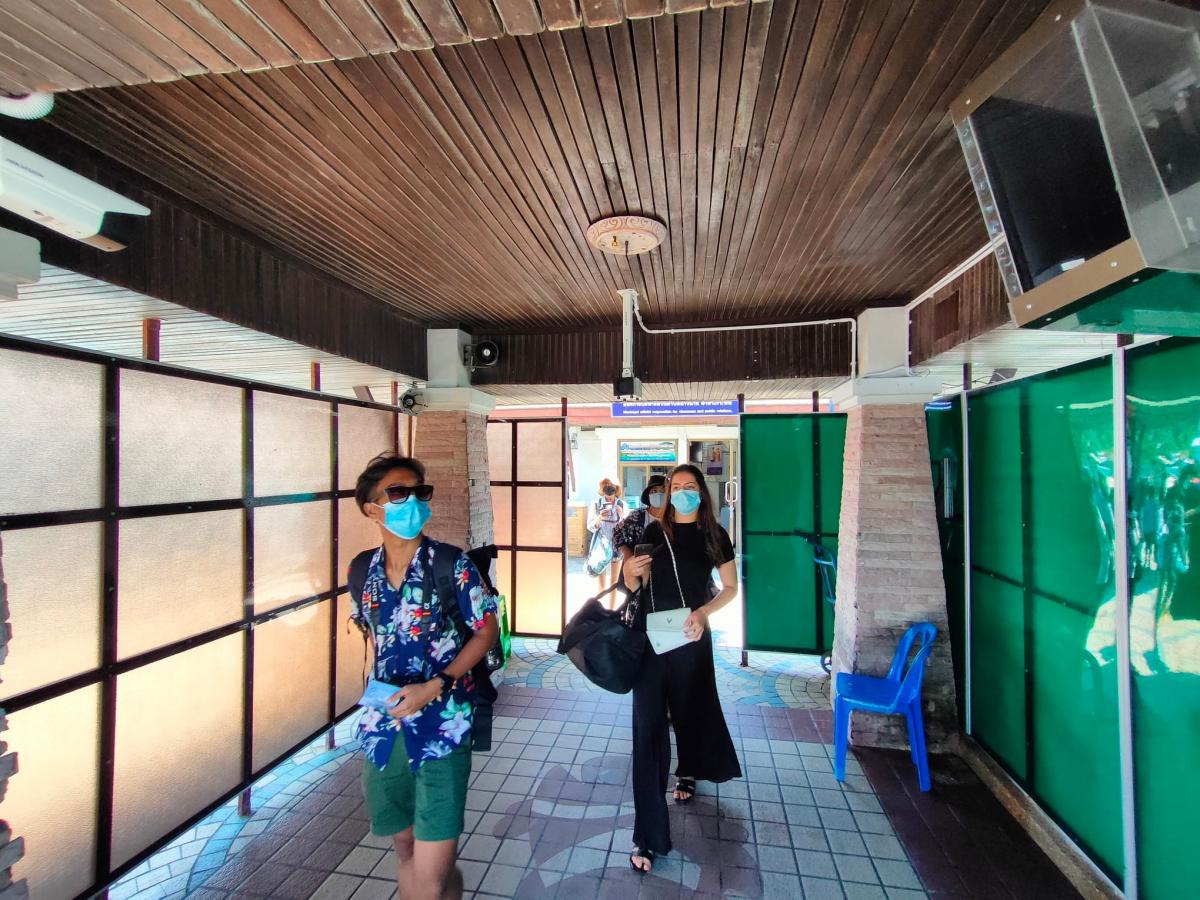อำนวยความสะดวกนักท่องเที่ยวท่าเรือเกาะพีพี