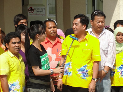 รายการสบายดีทั่วไทยถ่ายทำรายการ ผลิตภัณฑ์ชุมชน ของตำบลอ่าวนาง