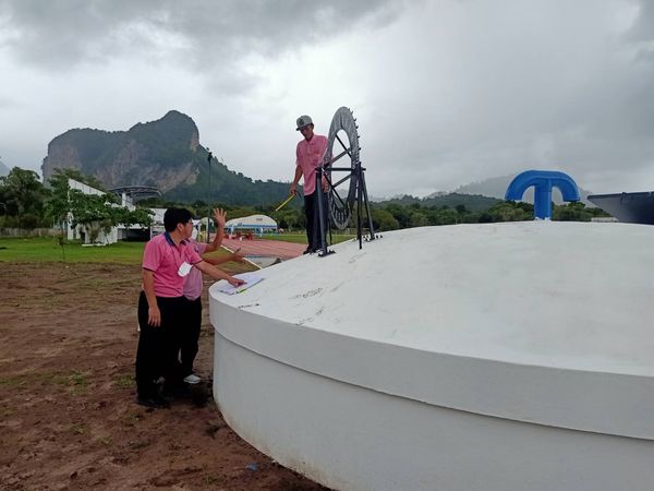 ตรวจรับพัสดุโครงการก่อสร้างระบบประปาหมู่บ้านแบบผิวดินขนาดใหญ่พื้นที่หมู่ที่ 4 บ้านนาตีน