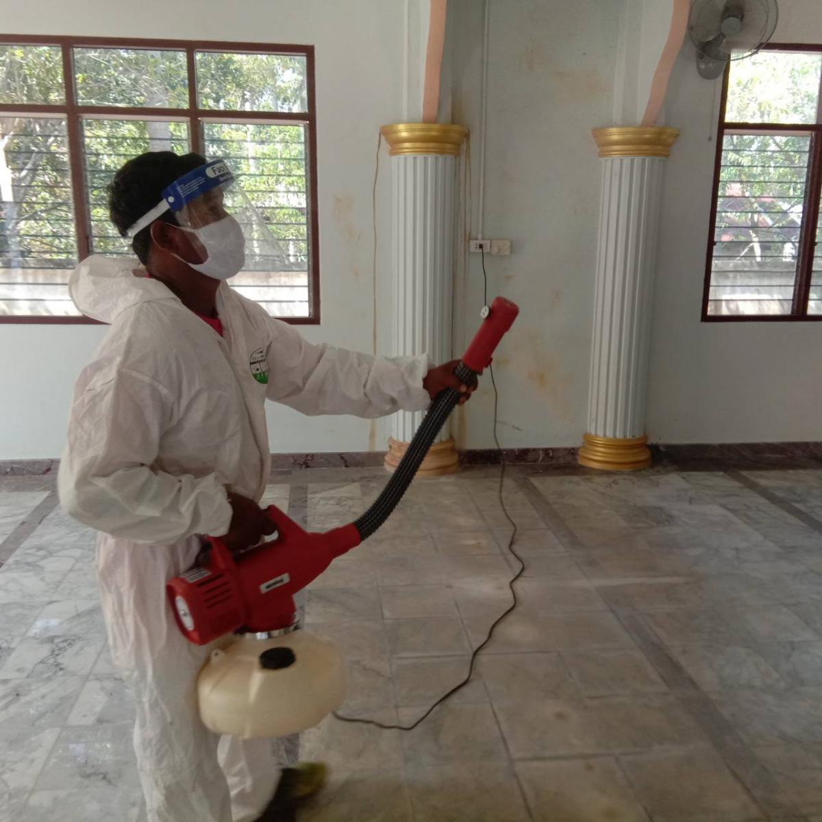 อบต.อ่าวนางจัดกิจกรรม BIG CLEANING. พร้อมพ่นยาฆ่าเชื้อสู้วิกฤติโควิด-19