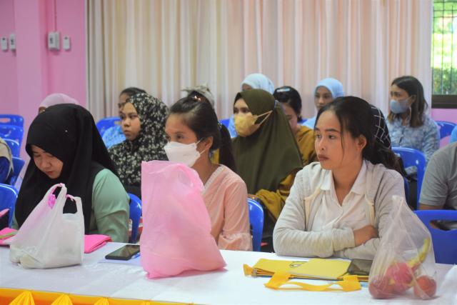 โครงการประเมินและแก้ไขปัญหาภาวะโภชนาการของโรงเรียนอนุบาลอ่าวนาง