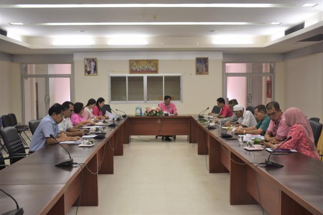 ประชุมคณะกรรมการสนับสนุนการจัดแผนพัฒนาท้องถิ่นและคณะกรรมการพัฒนาท้องถิ่นองค์การบริหารส่วนตำบลอ่าวนาง